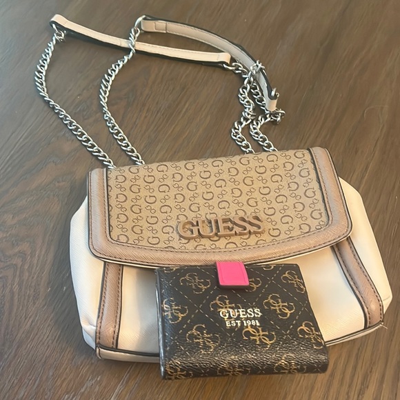 Guess purse with silver chain and wallet. - Picture 1 of 5
